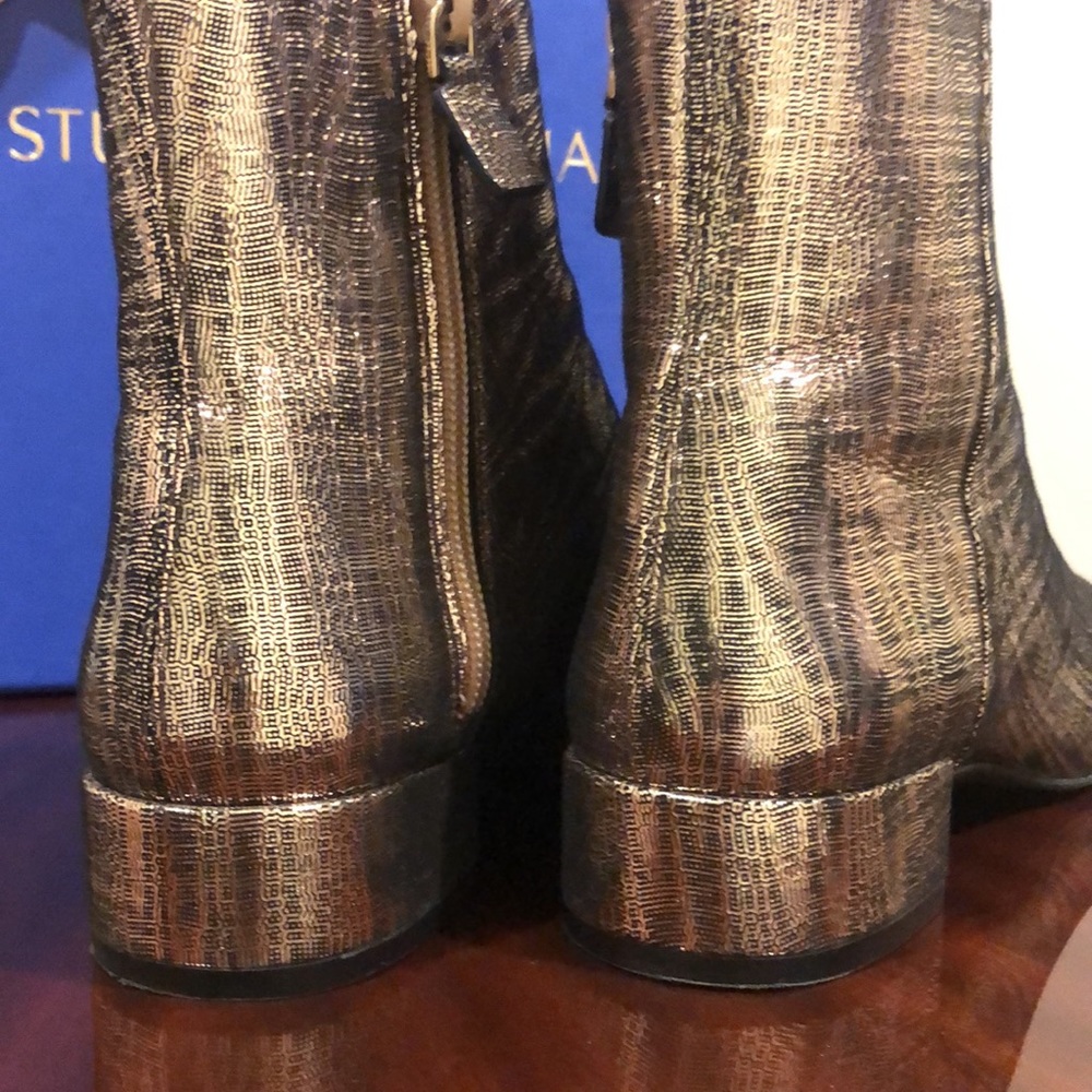 Women’s Booties - Picture 4 of 5